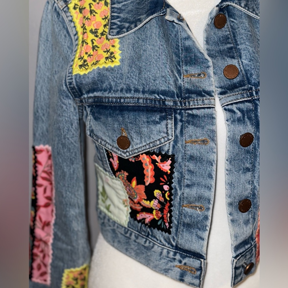 Alice + Olivia Patchwork Denim Jacket - image 4
